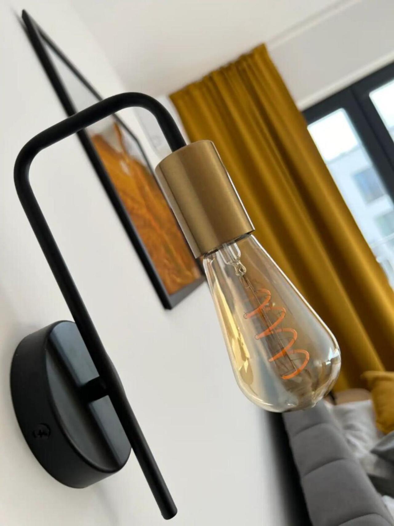 High-Rise Luxury Apartment With Free Parking Bukarest Exteriör bild